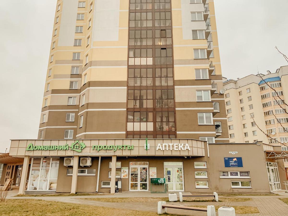 Апартаменты "Chilpil" На 8-Ом Этаже - Центр - Мгновенное Бесконтактное Заселение - 24Х7 Brest Dış mekan fotoğraf